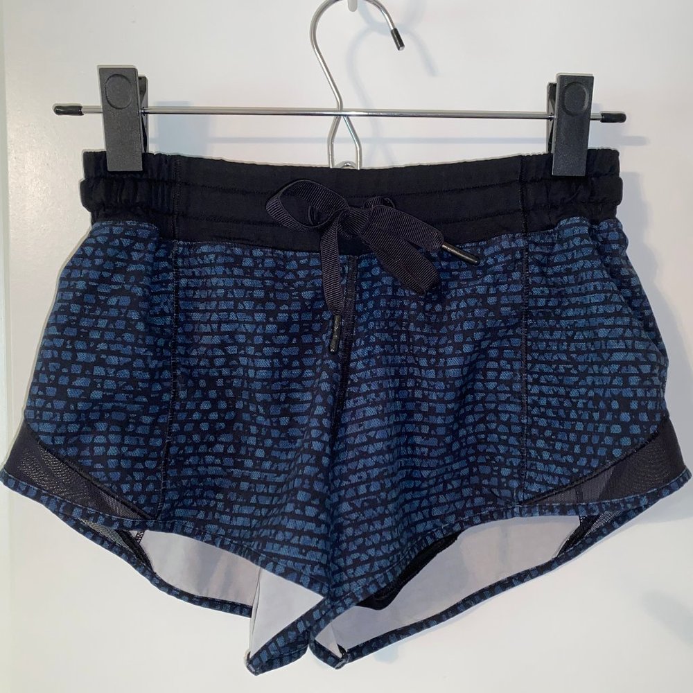 Hotty Hot Short 2.5"